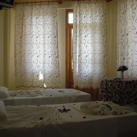 Aparthotel Semiz 3*