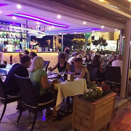 Semiz Lejlighedshotel 3*