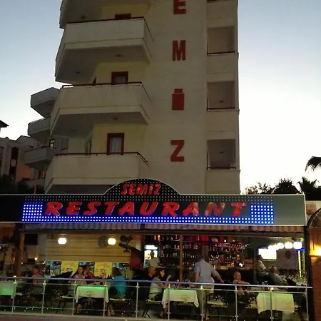 Lejlighedshotel Semiz 3*